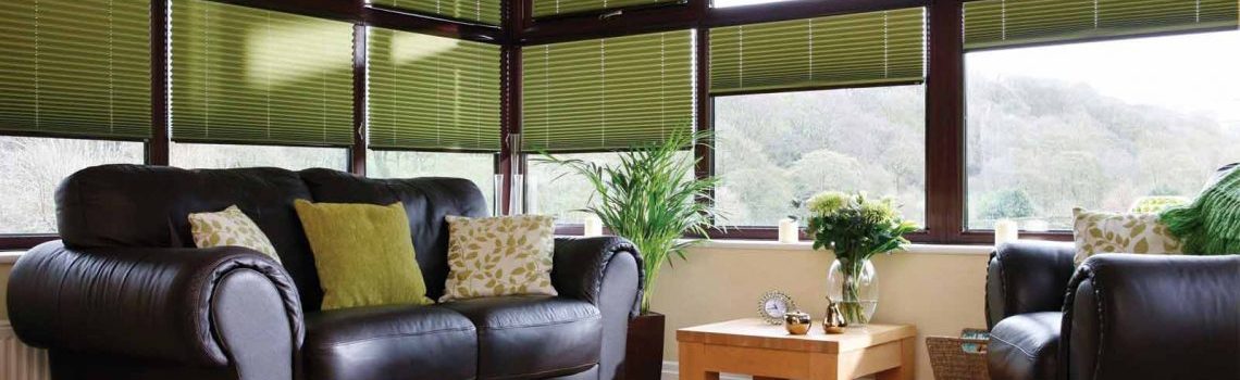 conservatory-pleated-side-blinds-1140x450